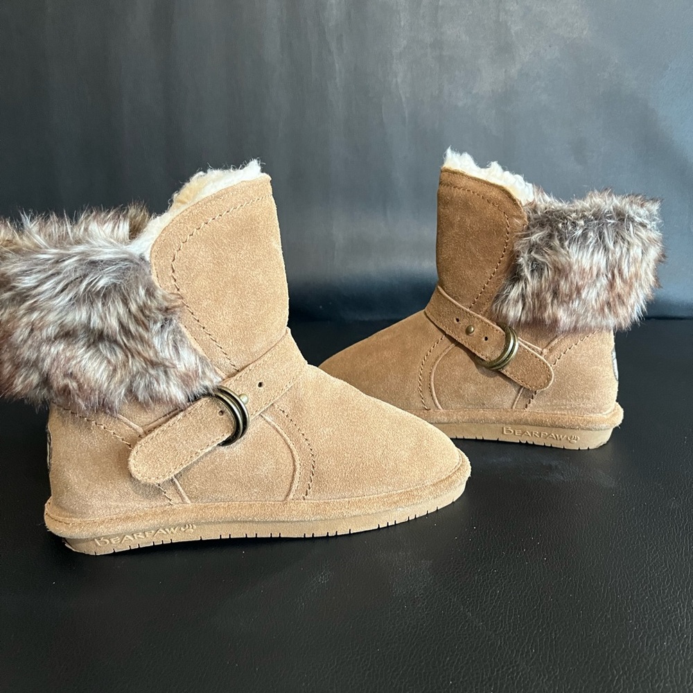 Girl’s Bear Paw boots. Worn once. Size 2.